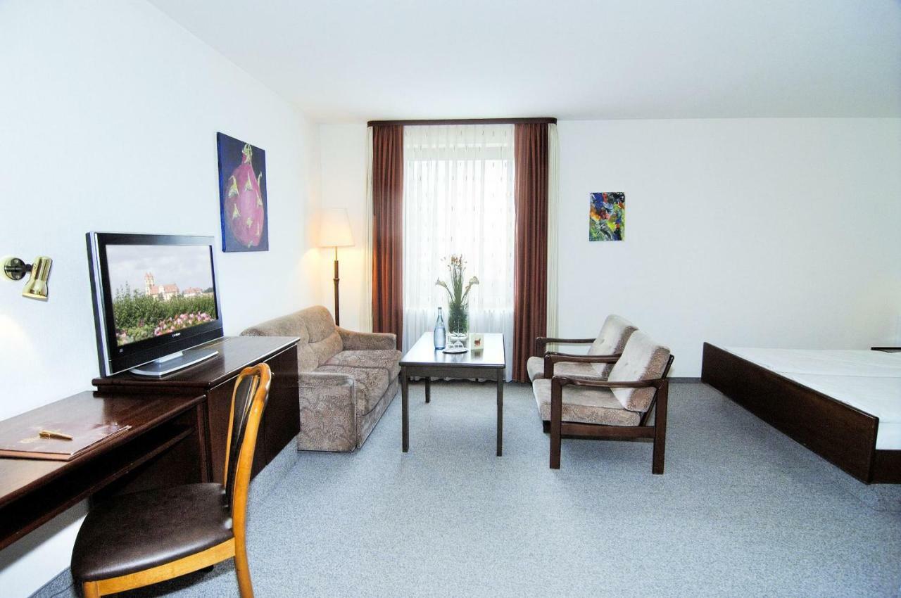 Hotel Cafe Schlack Tuttlingen Εξωτερικό φωτογραφία